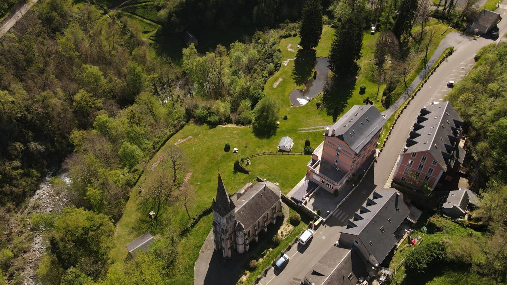 Naou Costes, Modernite Et Confort Au Coeur Des Montagnes Luz-Saint-Sauveur Exterior photo